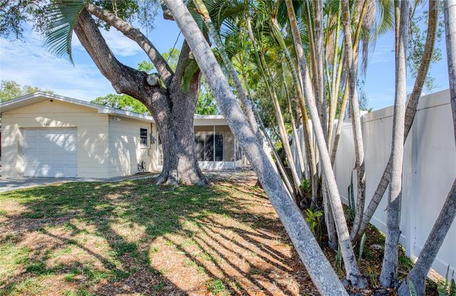 662 VILLAGRANDE AVENUE S, St Petersburg, FL 33707