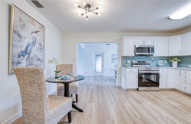 662 VILLAGRANDE AVENUE S, St Petersburg, FL 33707