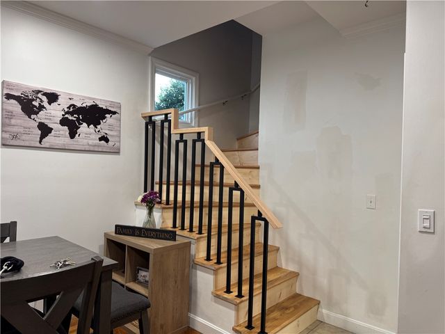 33 George Street, North Providence, RI 02911
