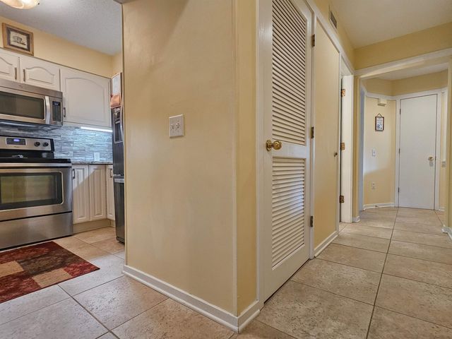 410 Melrose Pl Apt 315, Myrtle Beach, SC 29572