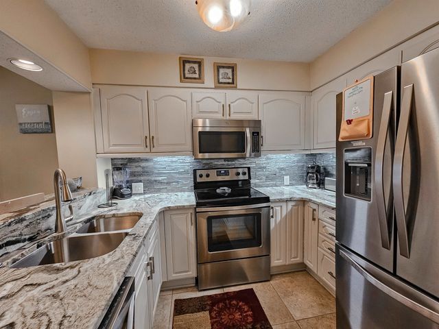 410 Melrose Pl Apt 315, Myrtle Beach, SC 29572