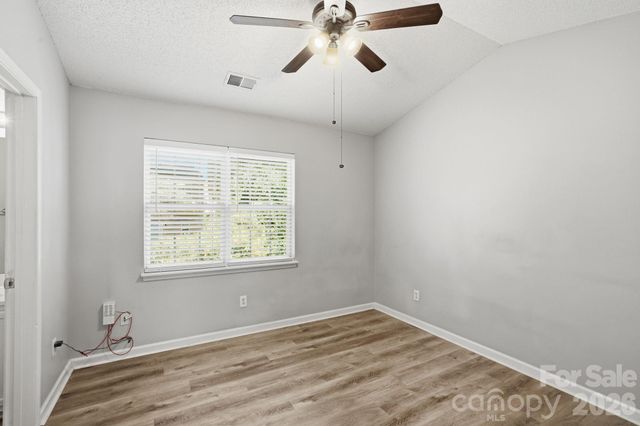 10142 Forest Landing Drive, Charlotte, NC 28213