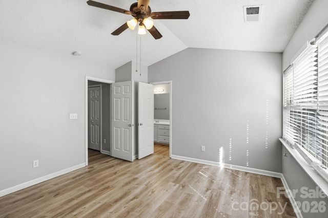 10142 Forest Landing Drive, Charlotte, NC 28213