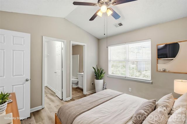 10142 Forest Landing Drive, Charlotte, NC 28213