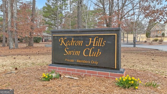 713 Greenwood Lane, Peachtree City, GA 30269