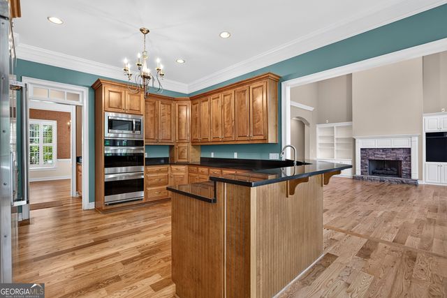 713 Greenwood Lane, Peachtree City, GA 30269