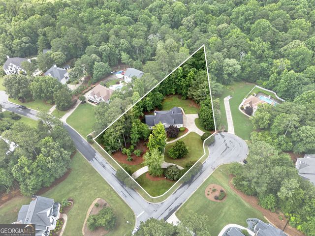 713 Greenwood Lane, Peachtree City, GA 30269