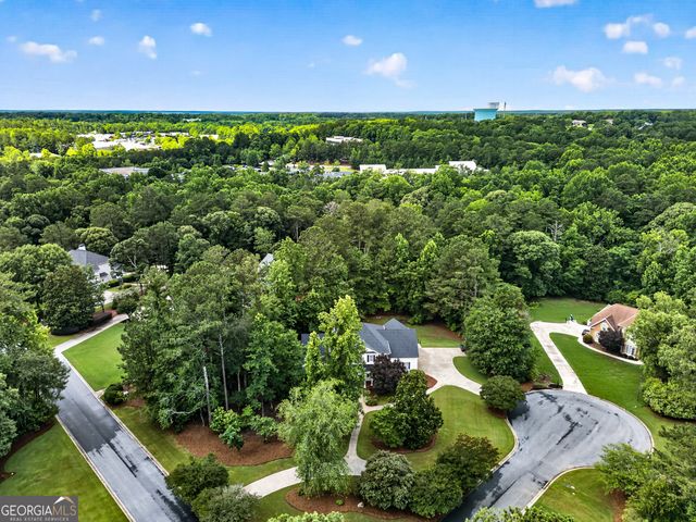 713 Greenwood Lane, Peachtree City, GA 30269