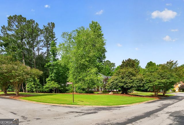 713 Greenwood Lane, Peachtree City, GA 30269