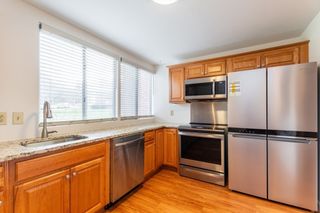 8 Longwood Drive 4, Andover, MA 01810