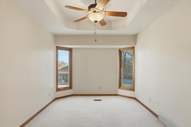 101 BONHAM Circle, Council Bluffs, IA 51503