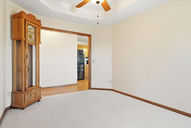 101 BONHAM Circle, Council Bluffs, IA 51503