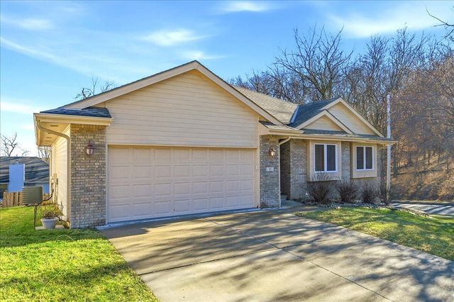 101 BONHAM Circle, Council Bluffs, IA 51503
