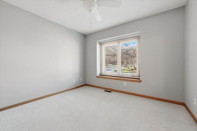 101 BONHAM Circle, Council Bluffs, IA 51503