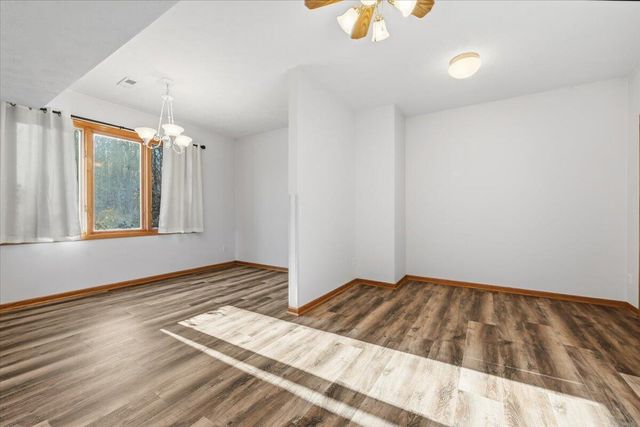 101 BONHAM Circle, Council Bluffs, IA 51503