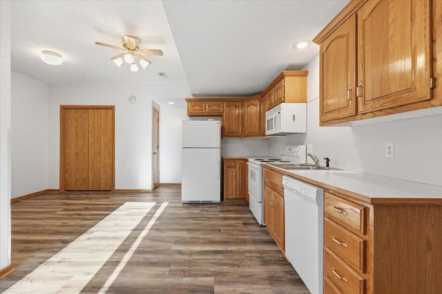 101 BONHAM Circle, Council Bluffs, IA 51503