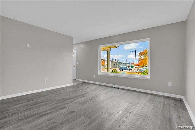 1719 Ferris Avenue, Lincoln Park, MI 48146