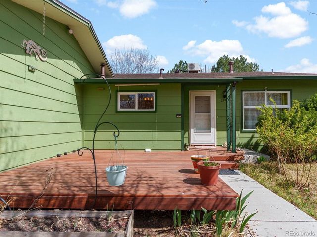 12970 Hazel Dr, Broomfield, CO 80020