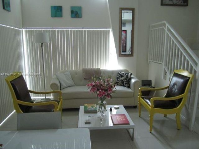 1650 Brickell Ave 206, Miami, FL 33129