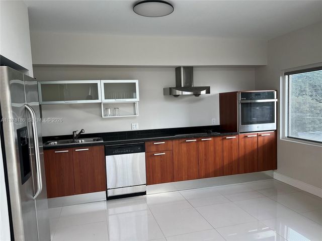 1650 Brickell Ave 206, Miami, FL 33129