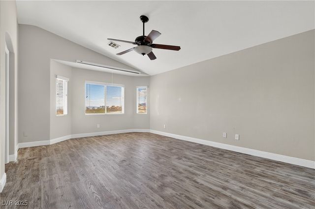 2077 Alki Beach Avenue, Laughlin, NV 89029