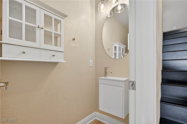 2077 Alki Beach Avenue, Laughlin, NV 89029