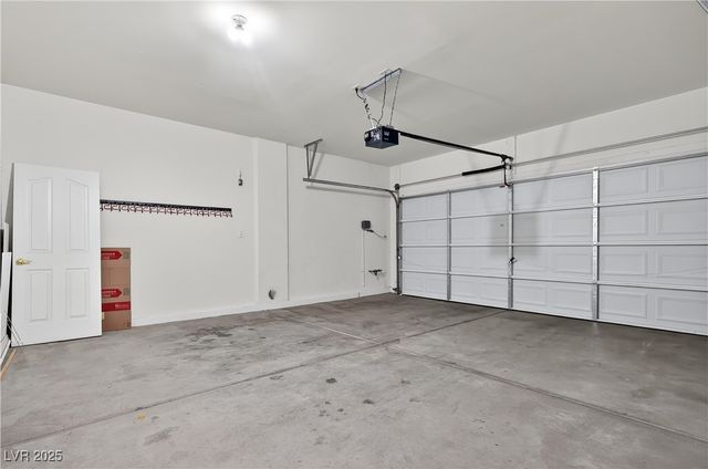 2077 Alki Beach Avenue, Laughlin, NV 89029