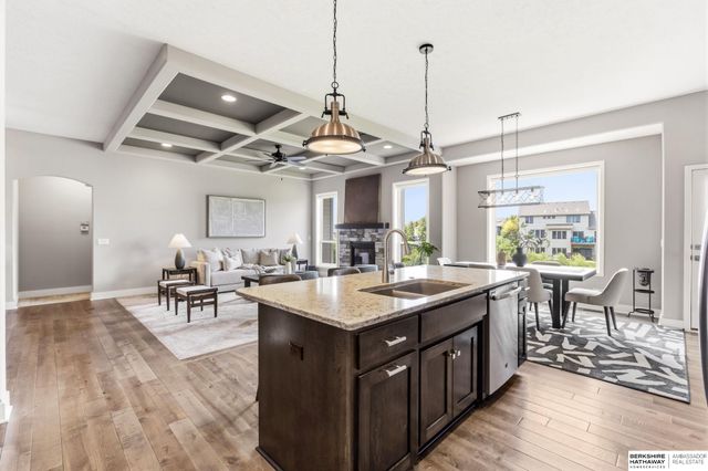 4440 N 190th Avenue, Elkhorn, NE 68022