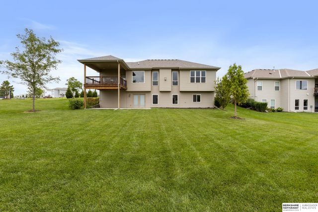 4440 N 190th Avenue, Elkhorn, NE 68022