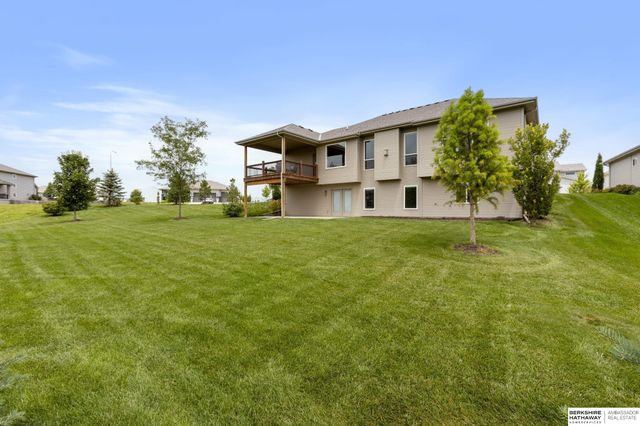 4440 N 190th Avenue, Elkhorn, NE 68022