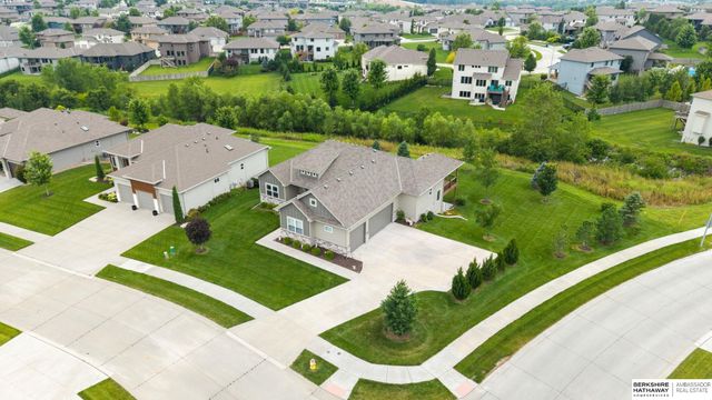 4440 N 190th Avenue, Elkhorn, NE 68022