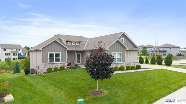 4440 N 190th Avenue, Elkhorn, NE 68022