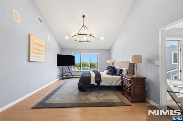 44 Jani Court, Clifton, NJ 07013