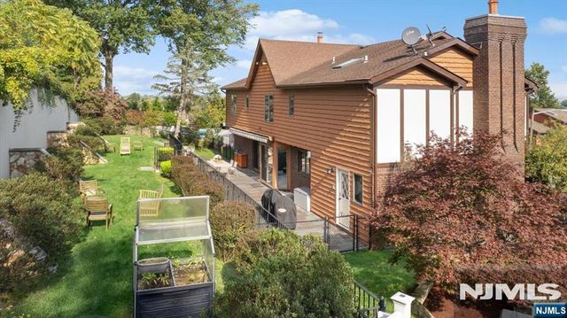 44 Jani Court, Clifton, NJ 07013