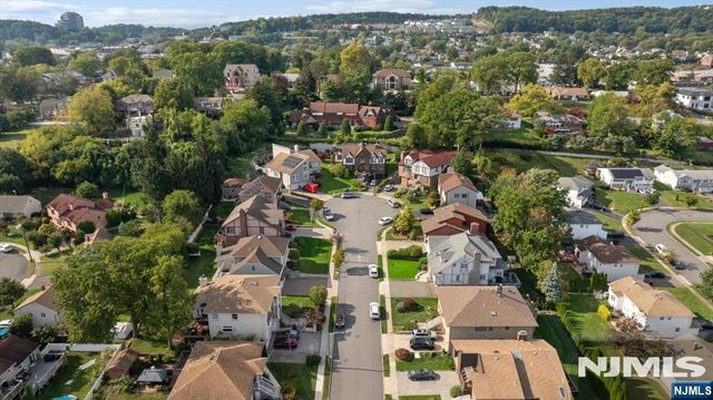 44 Jani Court, Clifton, NJ 07013
