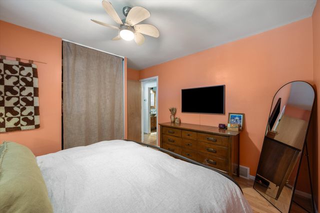 2890 Kimberley Road, Ann Arbor, MI 48104