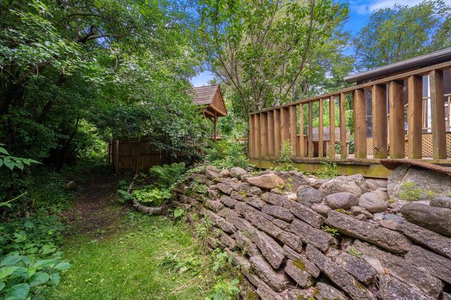 2890 Kimberley Road, Ann Arbor, MI 48104