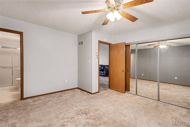 887 Woodridge Drive, Arnold, MO 63010