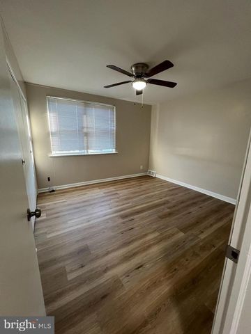 6168 NEWTOWN AVE, Philadelphia, PA 19111