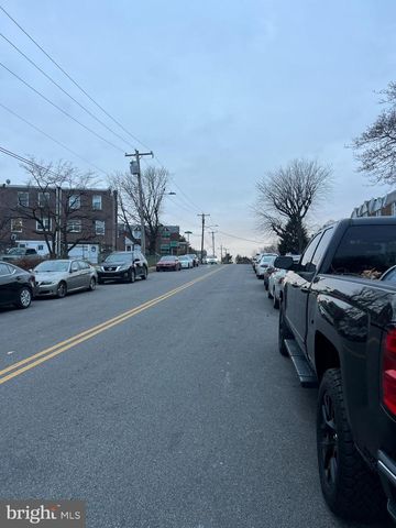 6168 NEWTOWN AVE, Philadelphia, PA 19111