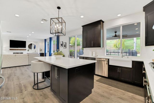 2339 Rudolph Drive, Simi Valley, CA 93065