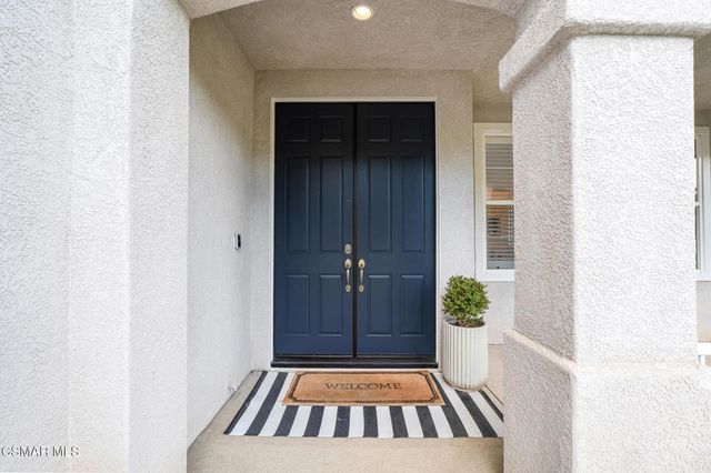 2339 Rudolph Drive, Simi Valley, CA 93065