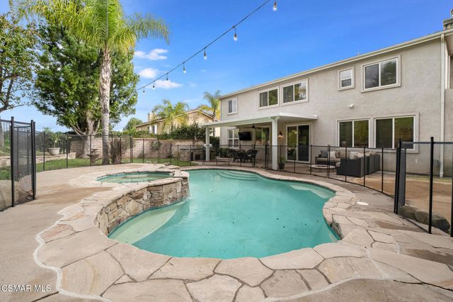 2339 Rudolph Drive, Simi Valley, CA 93065