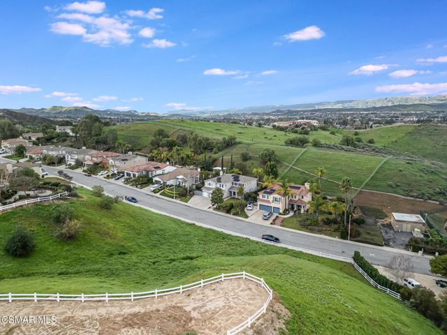 2339 Rudolph Drive, Simi Valley, CA 93065