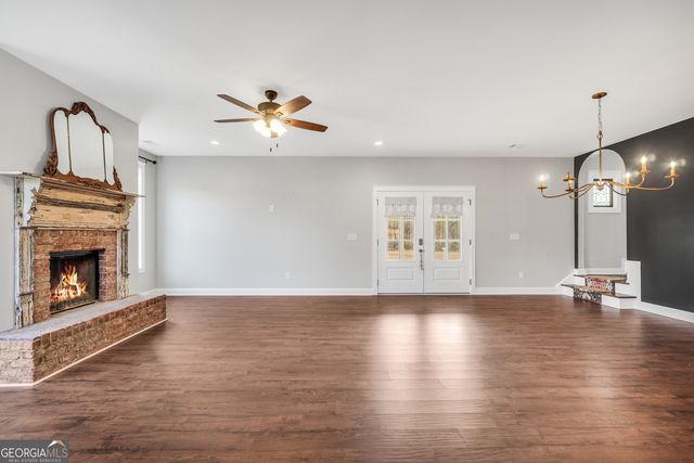 200 Douglas Creek Road, Flovilla, GA 30216