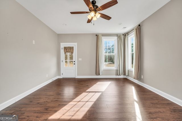 200 Douglas Creek Road, Flovilla, GA 30216