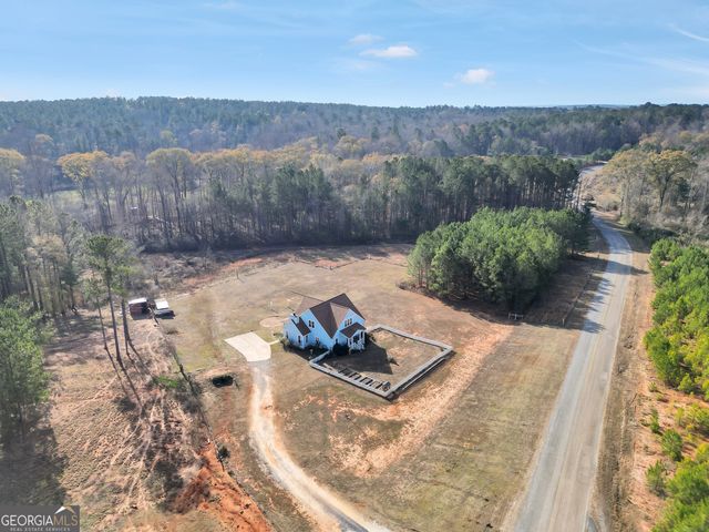 200 Douglas Creek Road, Flovilla, GA 30216