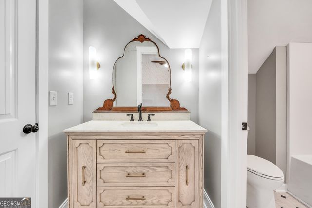 200 Douglas Creek Road, Flovilla, GA 30216