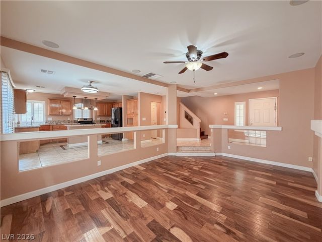 7561 Mermaid Song Court, Las Vegas, NV 89139