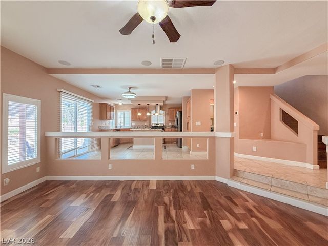 7561 Mermaid Song Court, Las Vegas, NV 89139